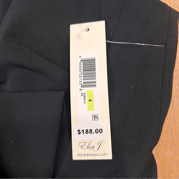 Eliza J Sleeveless Cascading-Ruffle Gown in Black Size 4 - Picture 7 of 7